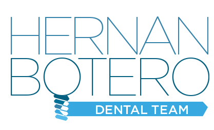 Hernan Botero dental team